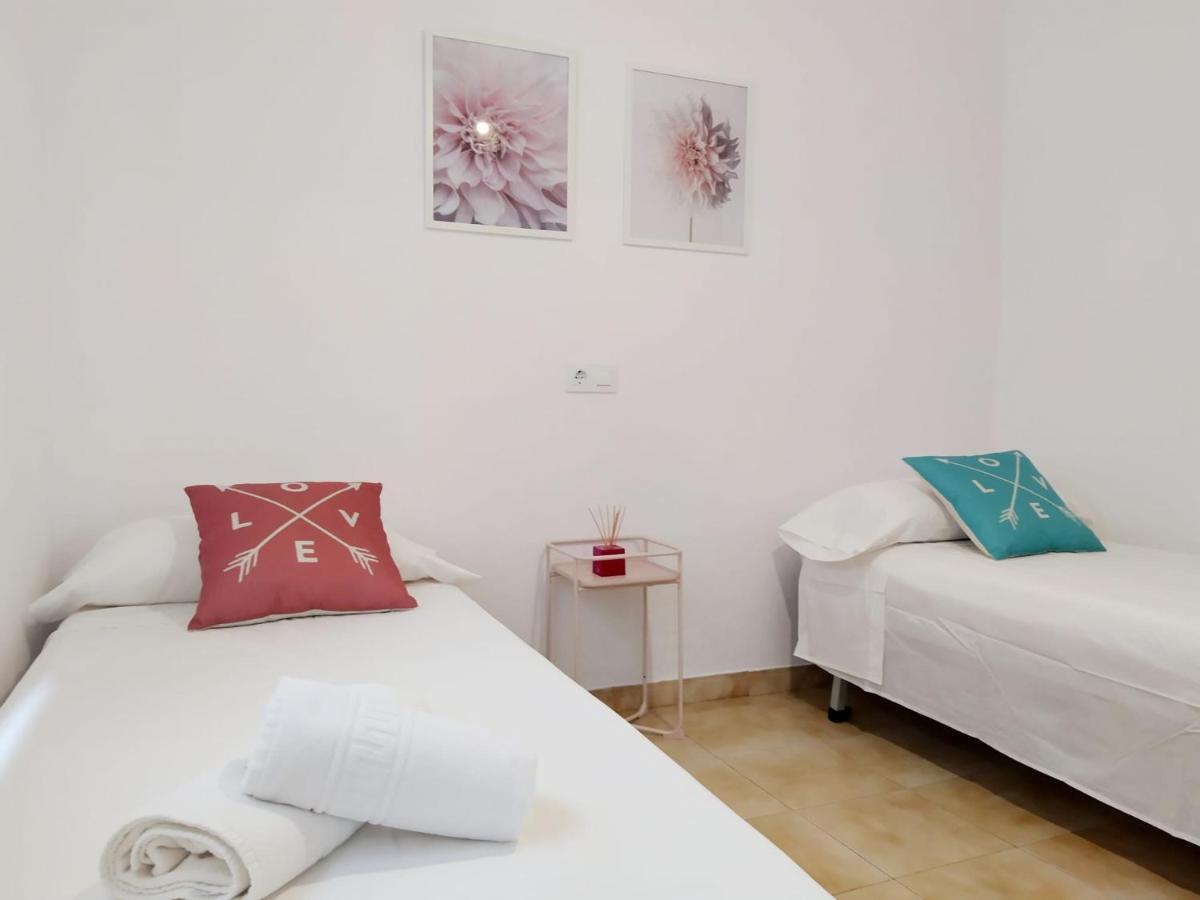 Hermosa Casa Con Piscina Cerca De La Playa De Punta Prima Punta Prima  Eksteriør billede